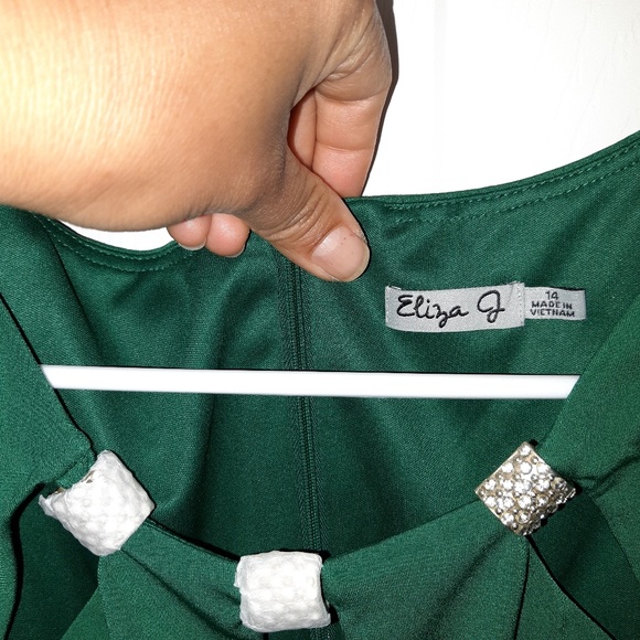 Eliza J Green Dress - Picture 4 of 5